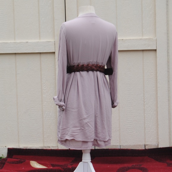 Lavender V-neck Long Sleeve Tunic - Picture 3 of 4